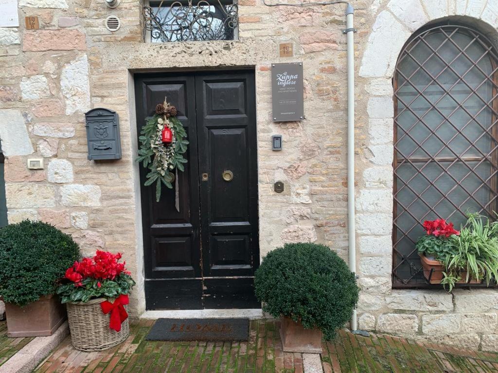 Bed and Breakfast La Zuppa Inglese Assisi Exterior foto